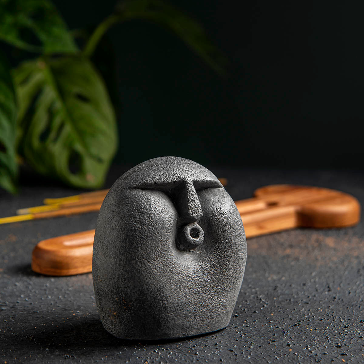 Stone Face Incense Holder with Beech Wood Tray & Satya Organic Incense. Handmade, Elegant Design for Relaxation & Aromatherapy